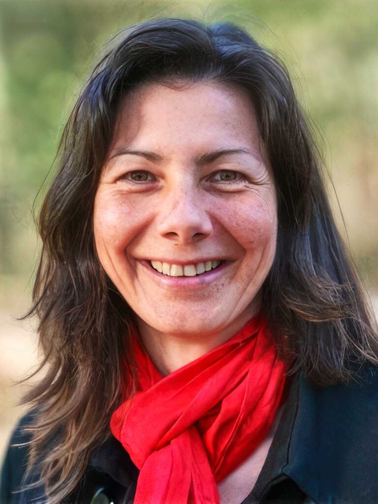 Portrait-Foto der ArborArt-Mitarbeiterin Daniela Rusterholz